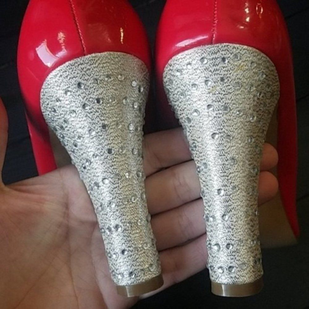 Michael Antonio Red Heels - Picture 6 of 8